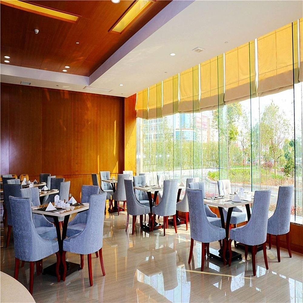 The Grand Plaza Hotel Цзиан Екстериор снимка