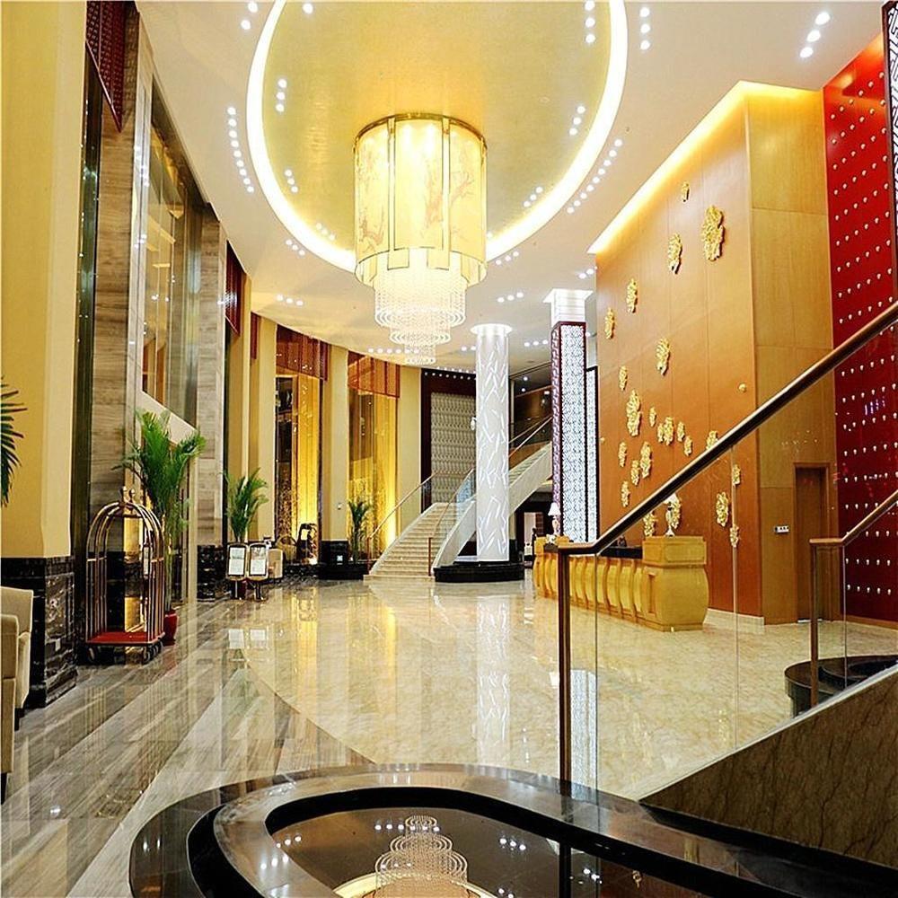 The Grand Plaza Hotel Цзиан Екстериор снимка