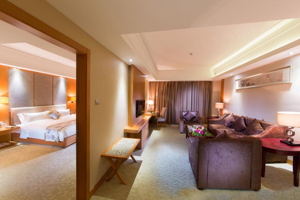 The Grand Plaza Hotel Цзиан Стая снимка
